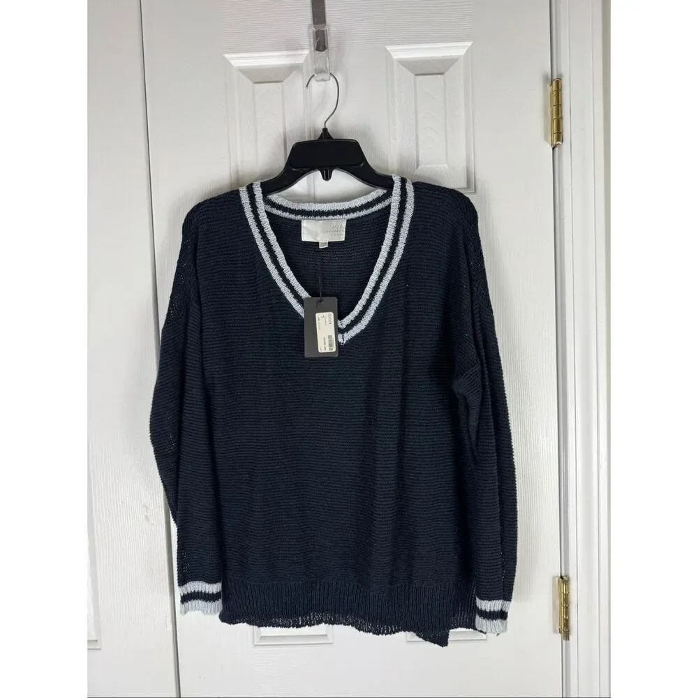 J.O.A. Los Angeles Womens Navy Cricket Oversized V Neck Knit Sweater Size Large
